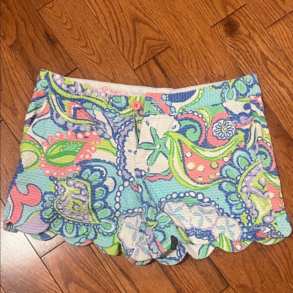 Lilly Pulitzer Vibrant Paisley High Waist Shorts